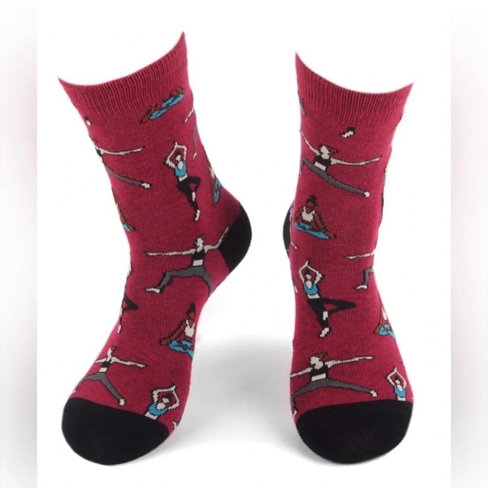 Women’s Novelty Graphic Crew Socks 3-Pairs- New L1